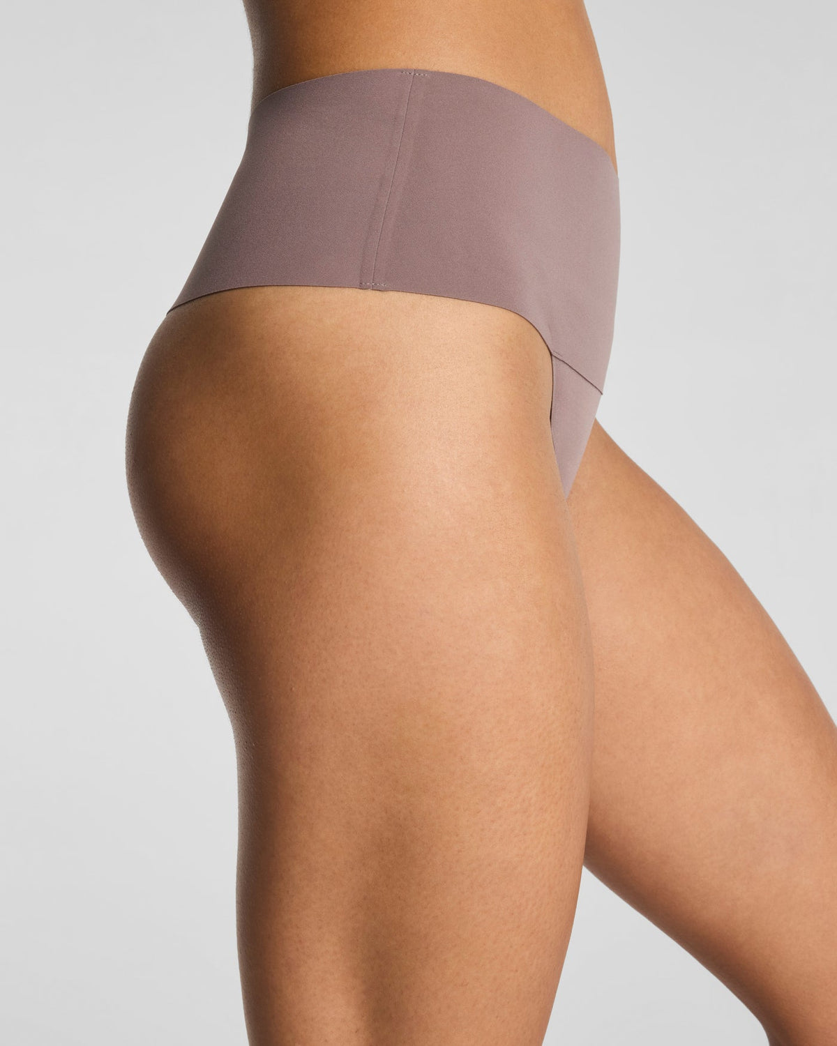 Dettaglio della fascia del perizoma modellante