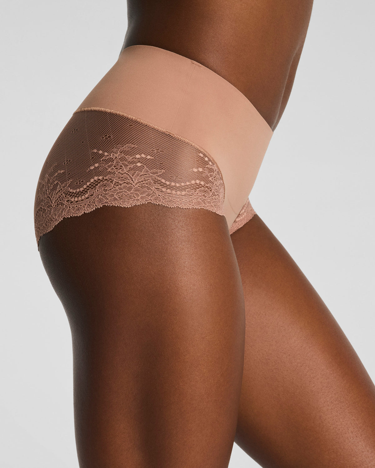 Slip hipster modellante a vita alta vista posteriore